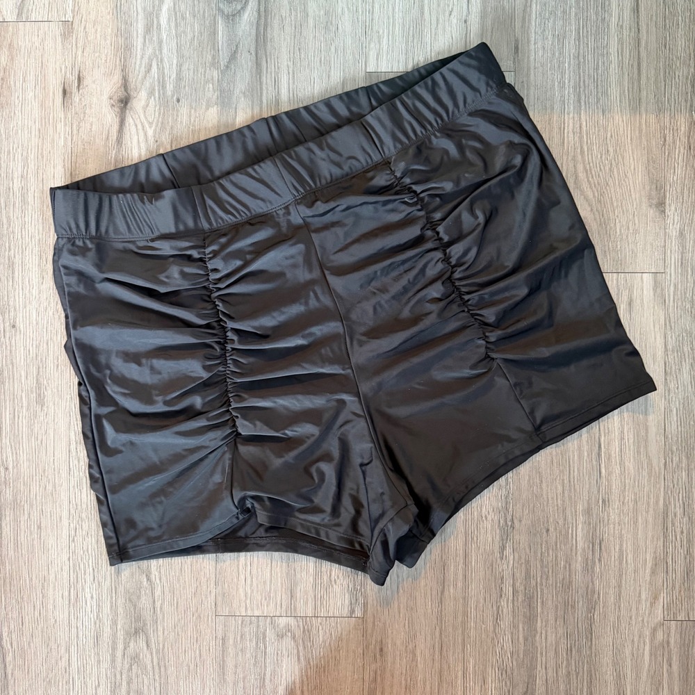 Torrid Ultra High Rise Ruched Swim Short 4" Inseam Black Plus Size 3 3X Lined